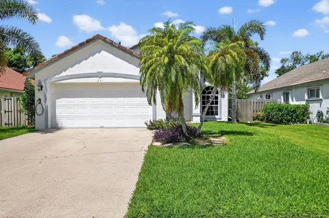 1891 Oak Berry Circle