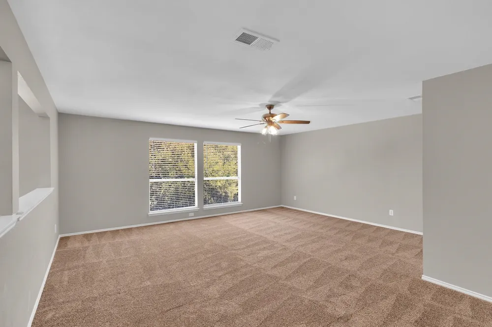 4729 WoodHaven Lane Haltom City, TX 76137