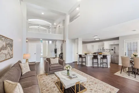 4729 WoodHaven Lane