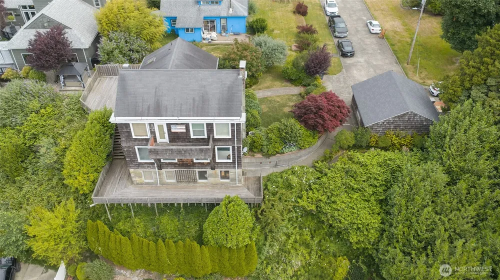 709 "N" STREET Aberdeen, WA 98520