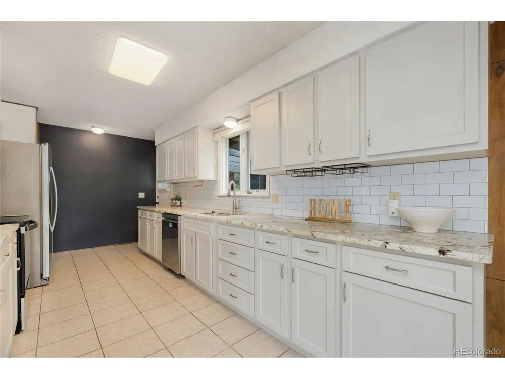 280 Old Man Mountain Lane Estes Park, CO 80517