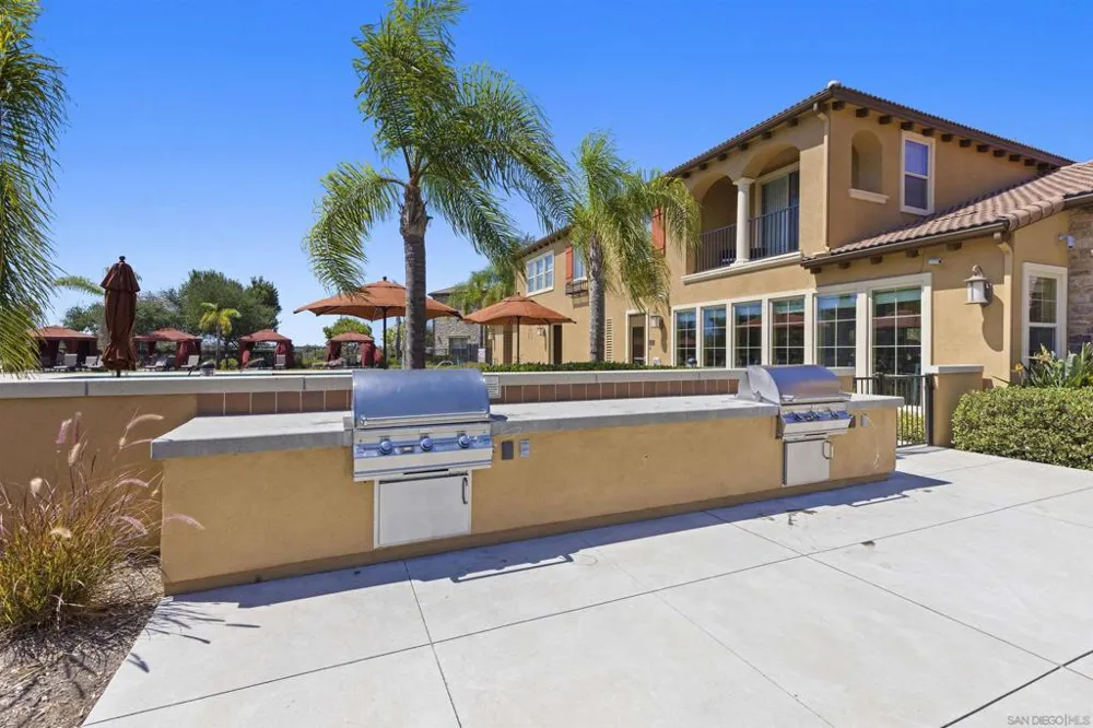 10782 New Grove Trl #84 Carmel Valley, CA 92130