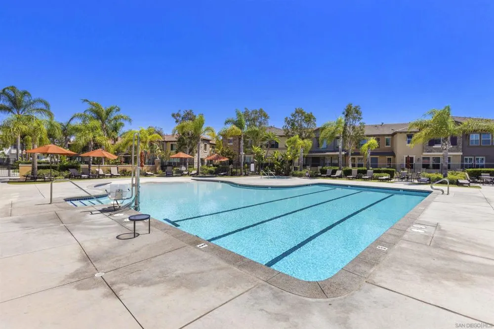 10782 New Grove Trl #84 Carmel Valley, CA 92130