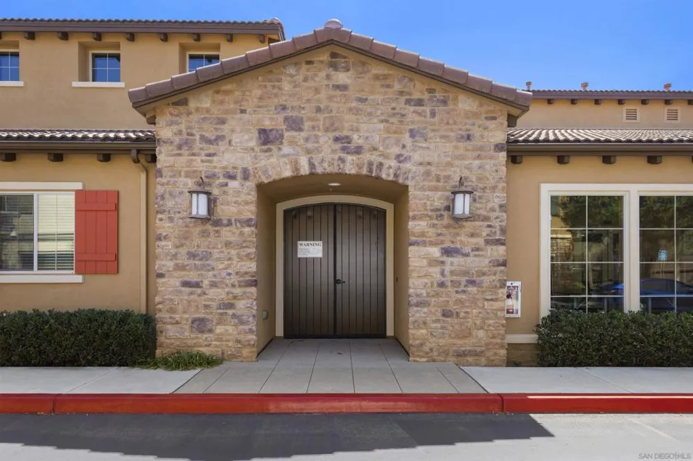 10782 New Grove Trl #84 Carmel Valley, CA 92130