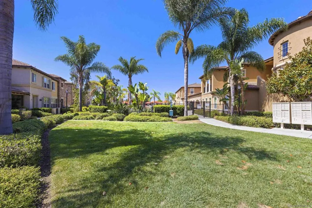 10782 New Grove Trl #84 Carmel Valley, CA 92130
