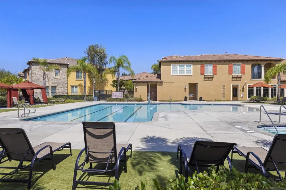 10782 New Grove Trl #84 Carmel Valley, CA 92130