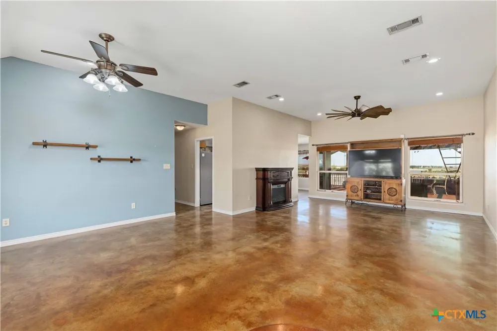 700 Fm 1783 Gatesville, TX 76528