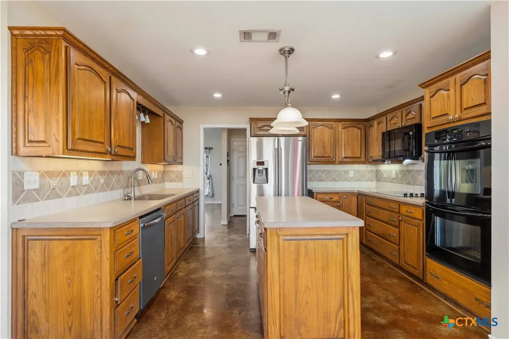 700 Fm 1783 Gatesville, TX 76528