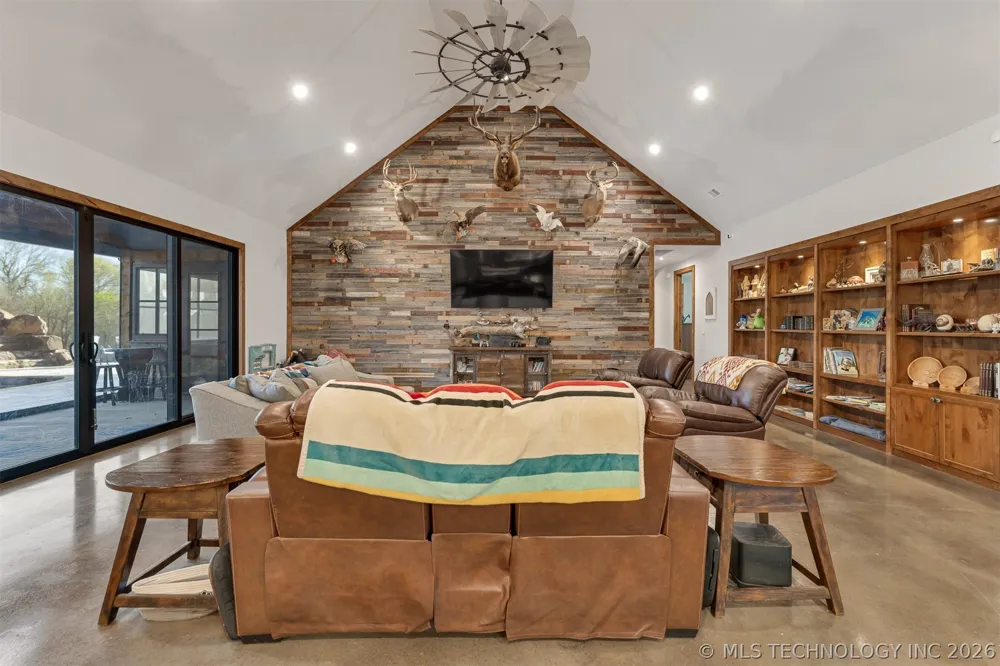 5132 S 194th Street W Boynton, OK 74422