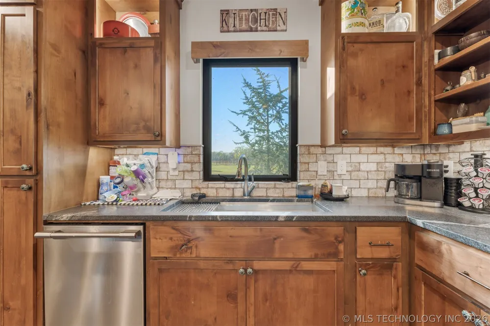 5132 S 194th Street W Boynton, OK 74422