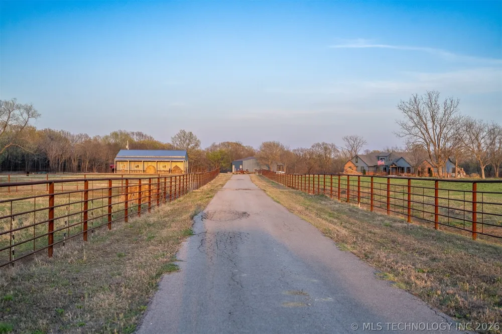 5132 S 194th Street W Boynton, OK 74422