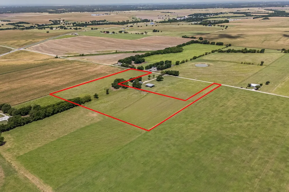 HCR 4123. Itasca, TX 76055