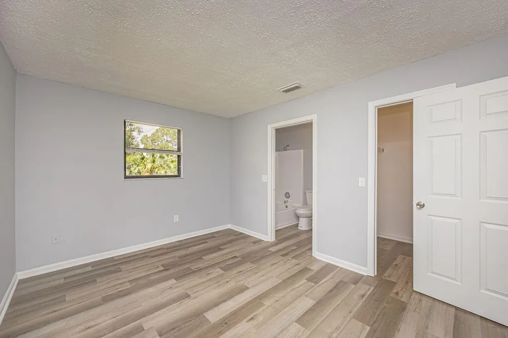 18565 47th Court Loxahatchee, FL 33470