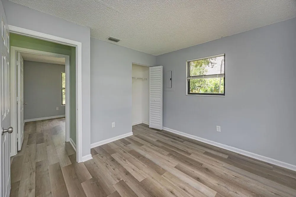 18565 47th Court Loxahatchee, FL 33470