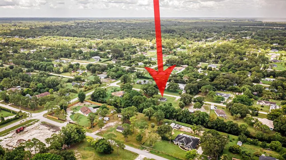 18565 47th Court Loxahatchee, FL 33470