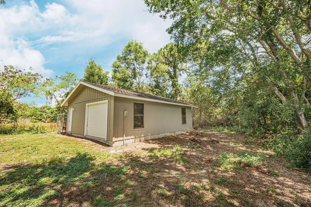 18565 47th Court Loxahatchee, FL 33470