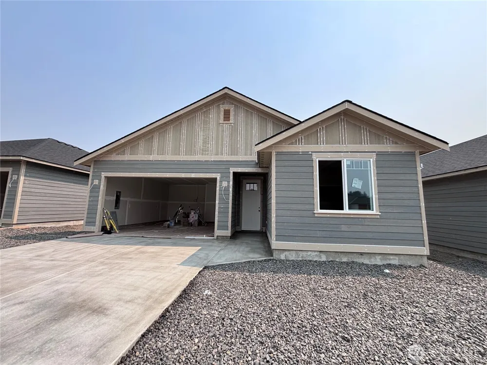 2604 Emery Street Ellensburg, WA 98926