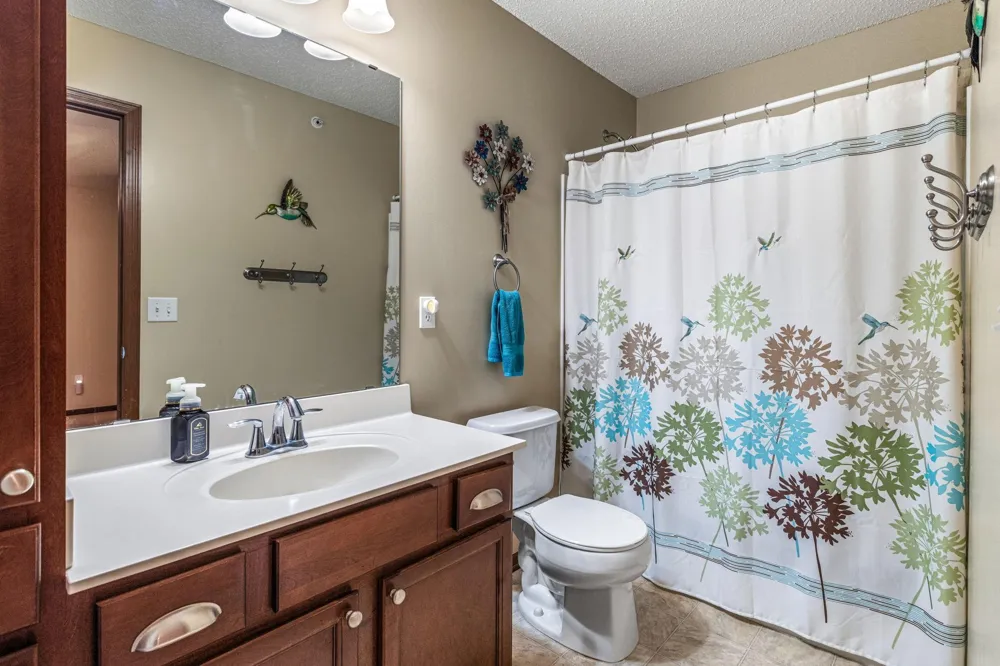 3375 Maureen Lane Stillwater, MN 55082