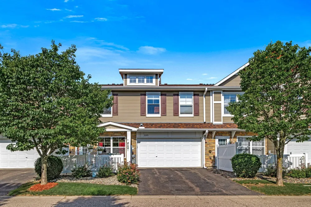 3375 Maureen Lane Stillwater, MN 55082