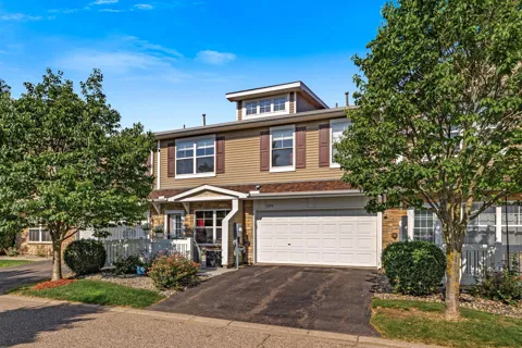 3375 Maureen Lane