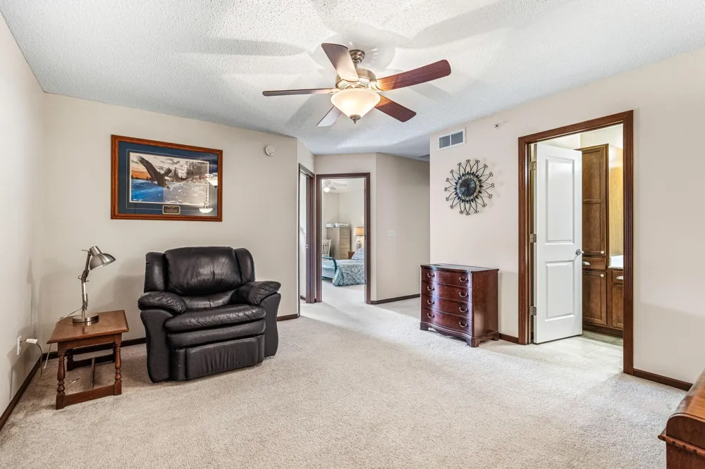 3375 Maureen Lane Stillwater, MN 55082