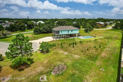2 Sea View Circle