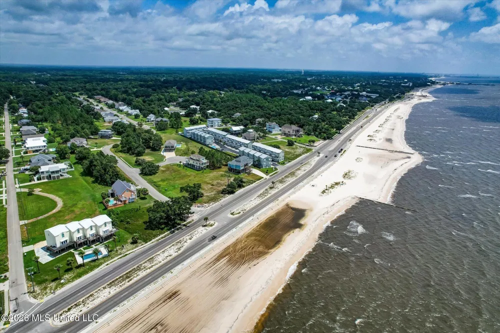 2 Sea View Circle Long Beach, MS 39560