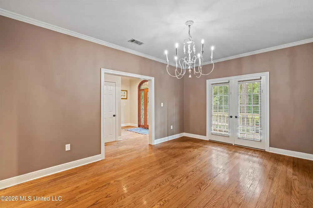 16 Dunleith Court Hattiesburg, MS 39402