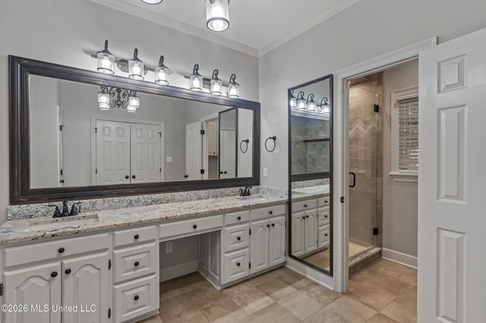 16 Dunleith Court Hattiesburg, MS 39402