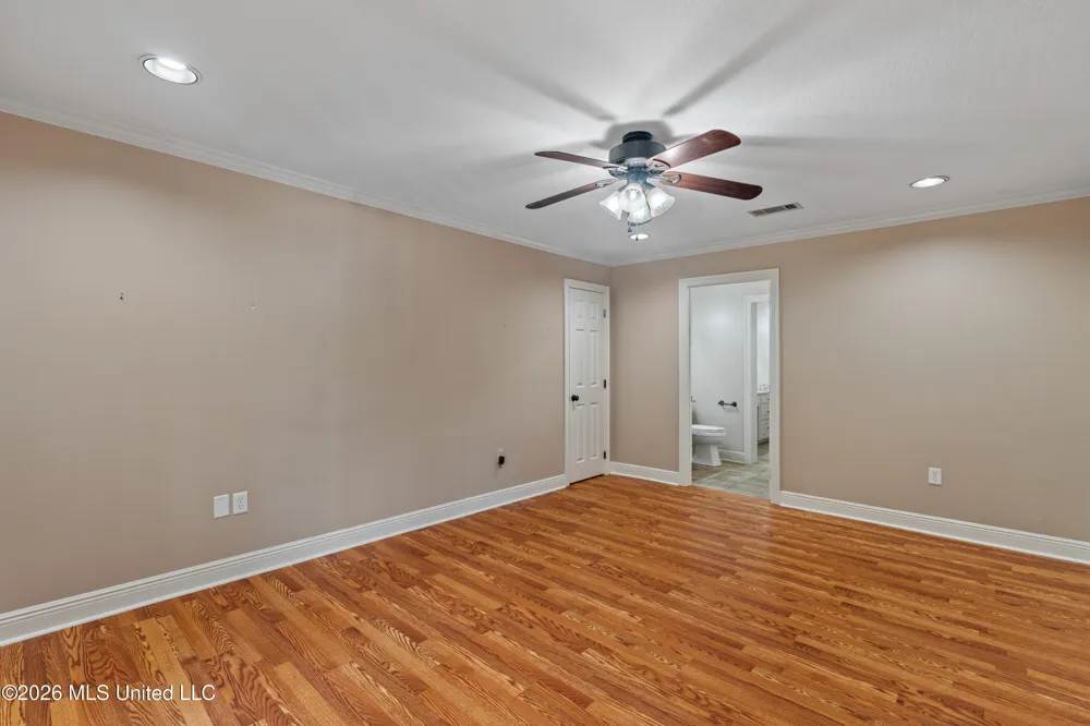 16 Dunleith Court Hattiesburg, MS 39402