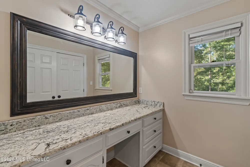 16 Dunleith Court Hattiesburg, MS 39402