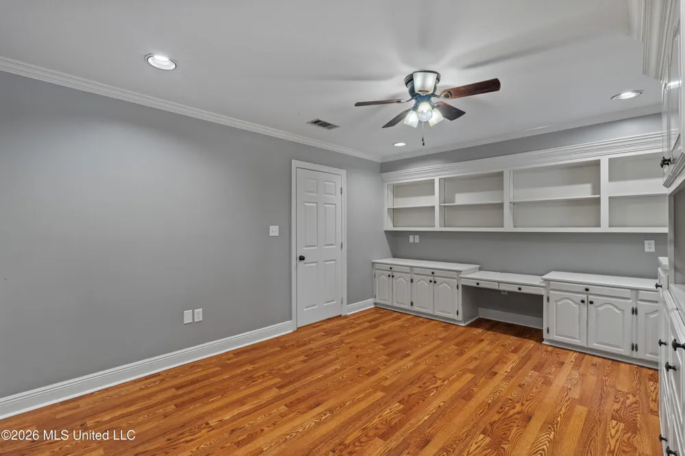 16 Dunleith Court Hattiesburg, MS 39402