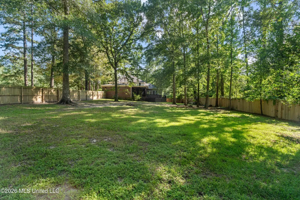16 Dunleith Court Hattiesburg, MS 39402