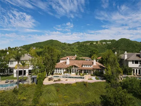 3315 Via Verde Court