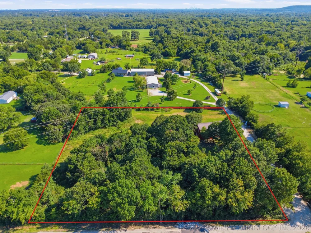 2302 E 96th Street Sperry, OK 74073