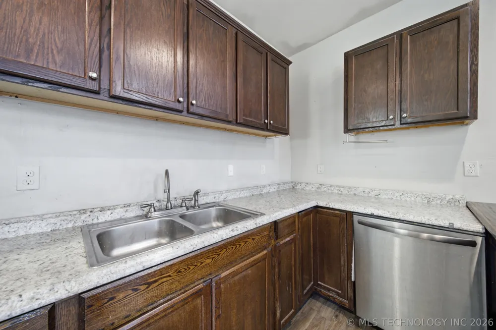 2302 E 96th Street Sperry, OK 74073