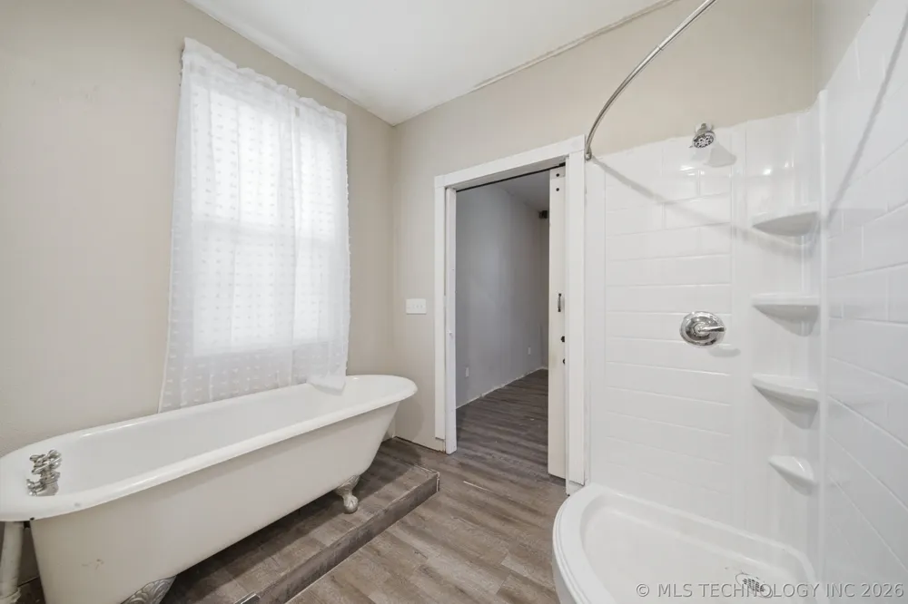 2302 E 96th Street Sperry, OK 74073