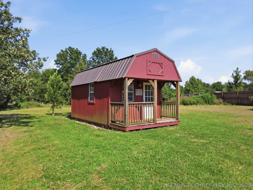 2302 E 96th Street Sperry, OK 74073