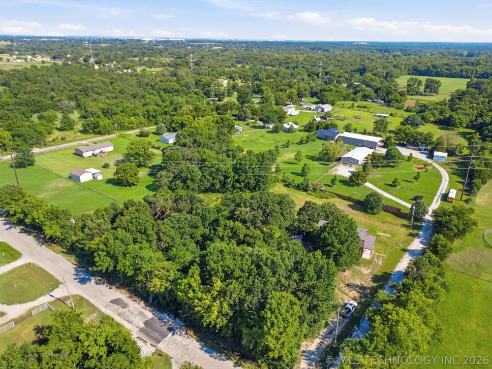 2302 E 96th Street Sperry, OK 74073