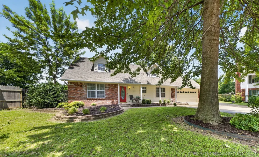 1102 W 20th Street Claremore, OK 74017