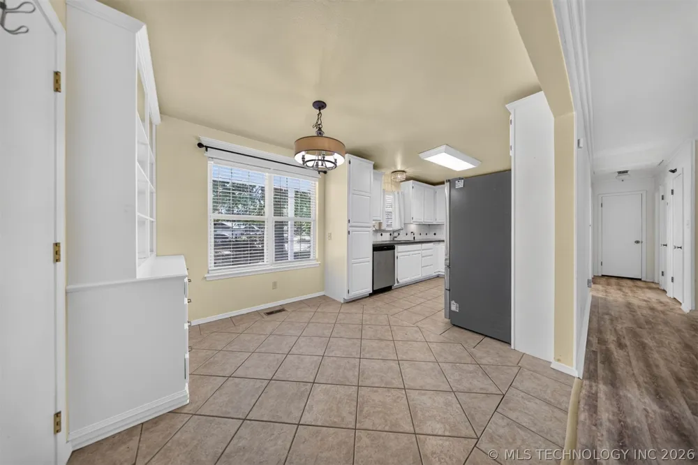 1102 W 20th Street Claremore, OK 74017