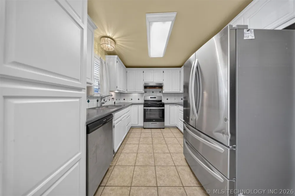 1102 W 20th Street Claremore, OK 74017