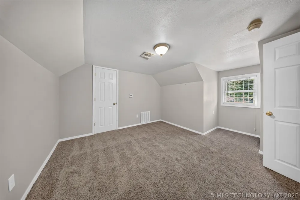 1102 W 20th Street Claremore, OK 74017