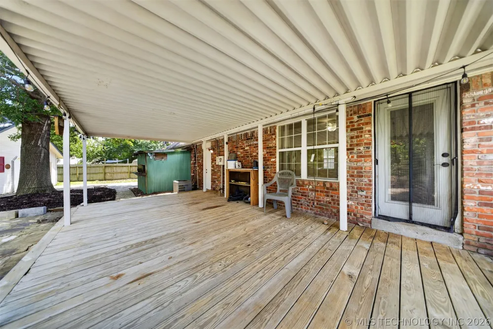 1102 W 20th Street Claremore, OK 74017