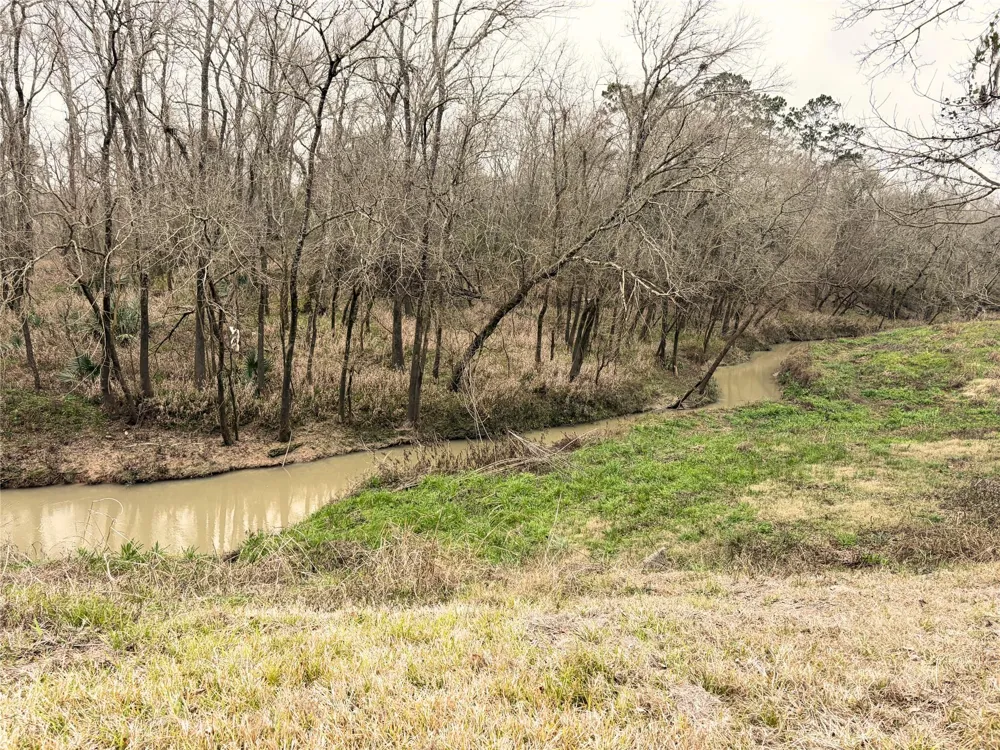 Eunice Pvt Alvin, TX 77511