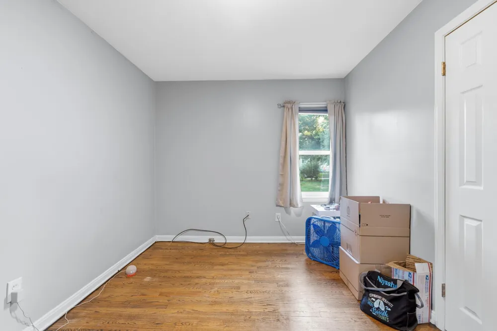 19353 Denby Street Redford, MI 48240
