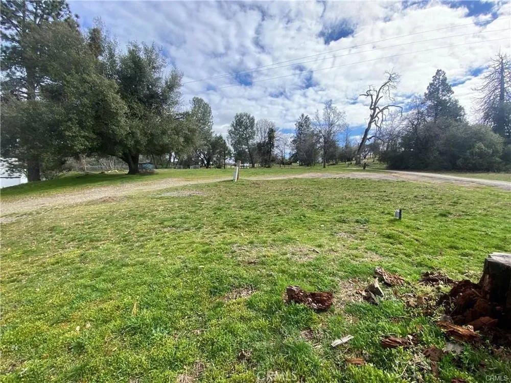 56446 Road 200 North Fork, CA 93643