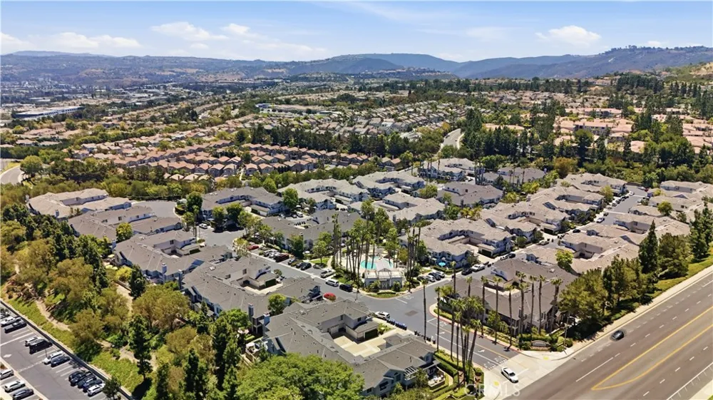 7 Coronado Cay Aliso Viejo, CA 92656