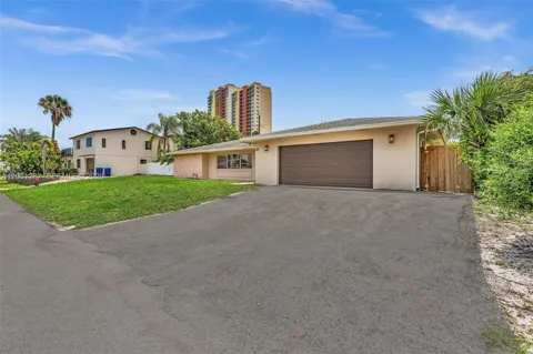 411 Wilma Cir