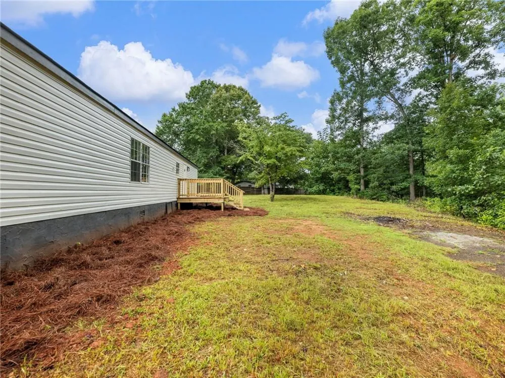 1114 Neal Road Commerce, GA 30530